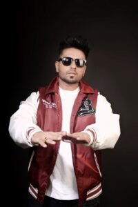 मनी औजला के नए गीत नेम मनी ने मचाई धूम