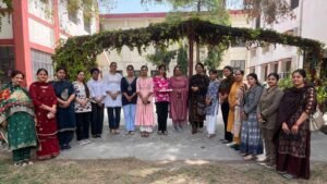 एस.डी.पी कॉलेज फॉर विमैन की छात्राओं ने बी.कॉम 5वें सेमेस्टर में किया टॉप, 100% रिजल्ट