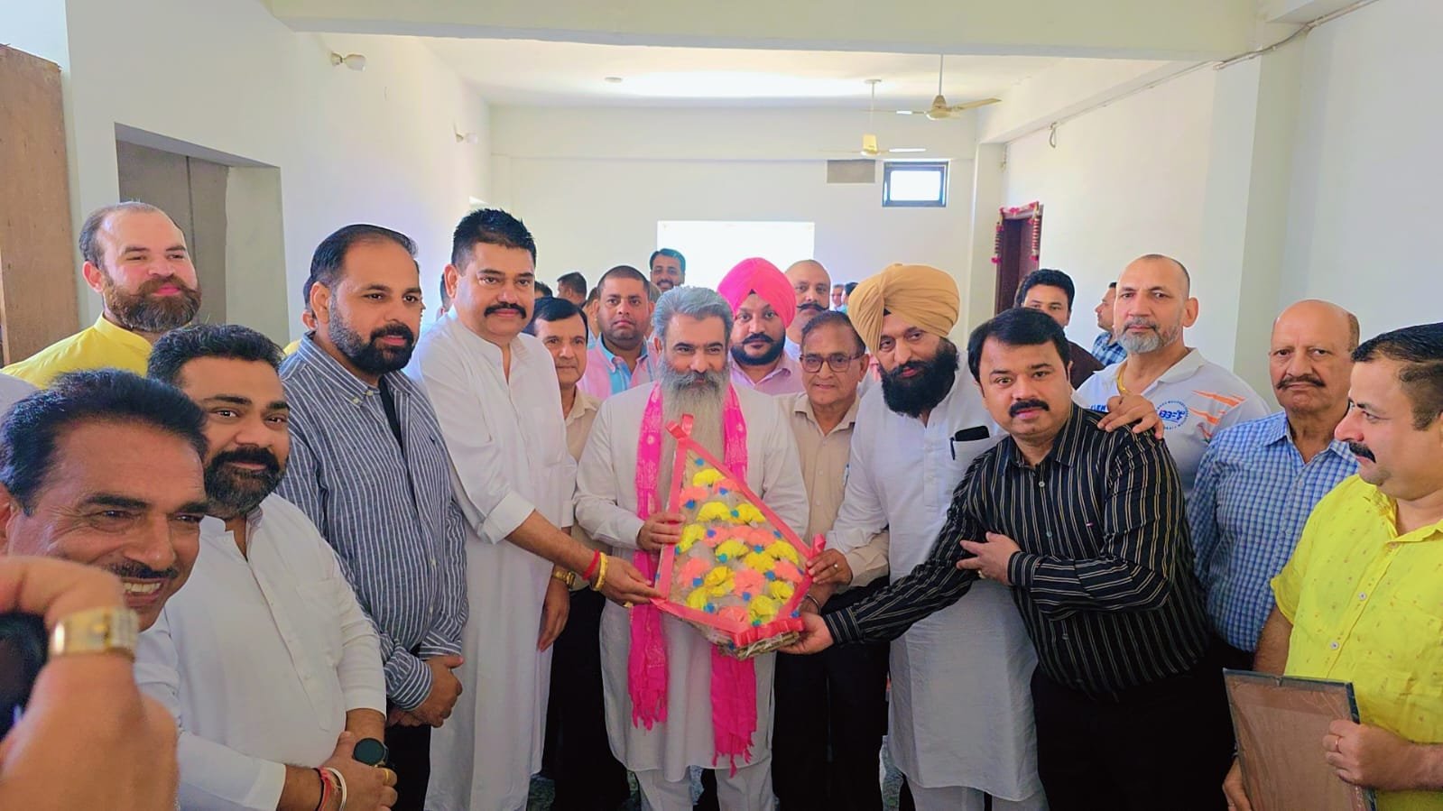 डिंपल राणा के बुलावे पर पुराने दोस्तों ने नाश्ते की टेबल पर पुरानी यादें सांझा कर मजबूत की रिश्तों की डोर