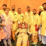 पुलिस जिला खन्ना प्रमुख ने दिया मानवता का संदेश, बगलामुखी धाम में रक्तदान कर लोगों को किया प्रेरित