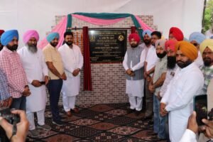  Mundian inaugurates modern steel cover shed at Sahnewal new grain narket